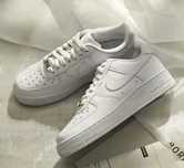 Uniseks/Trampki/Damskie/Nike Air Force 1 Low '07 White R.39