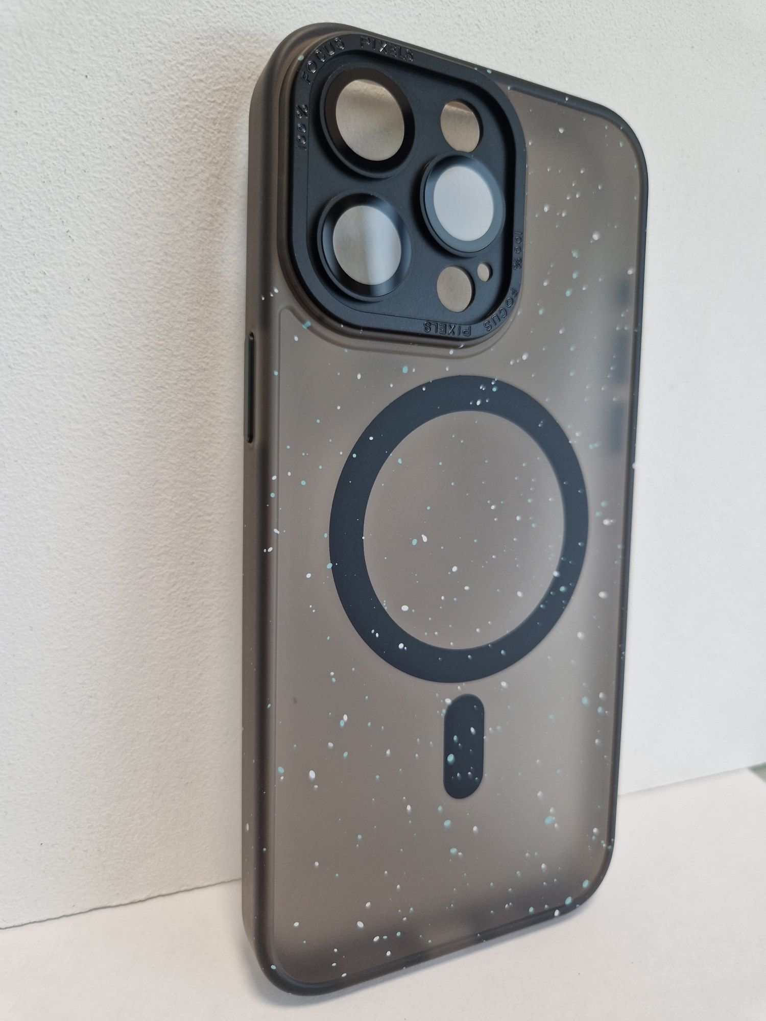 Tel Protect Magnetic Splash Frosted Case do Iphone 15 Pro Czarny