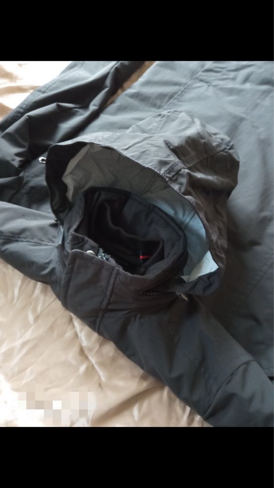Kurtka meska Tommy Hilfiger. M. Stan bdb