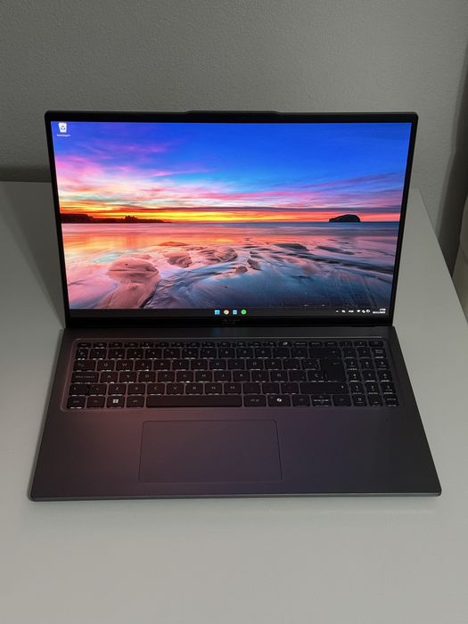 Acer Swift Go 16 *3A GARANTIA*, Ultra 7-155U, 32G RAM, OLED 3.2K 120hz
