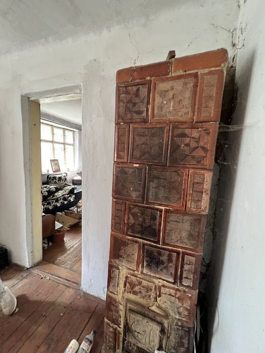 Продаж будинку біля Львова