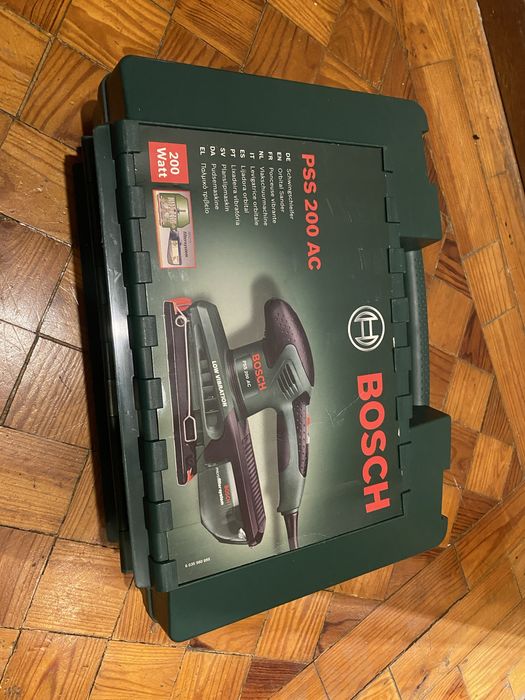 Vendo lixadeira vibratória Bosch PSS 200 AC