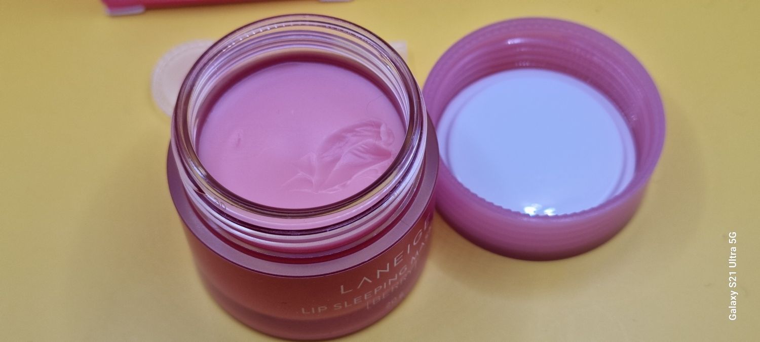 Нічна маска для губ Laineige Lip Sleeping Mask Berry 20гр