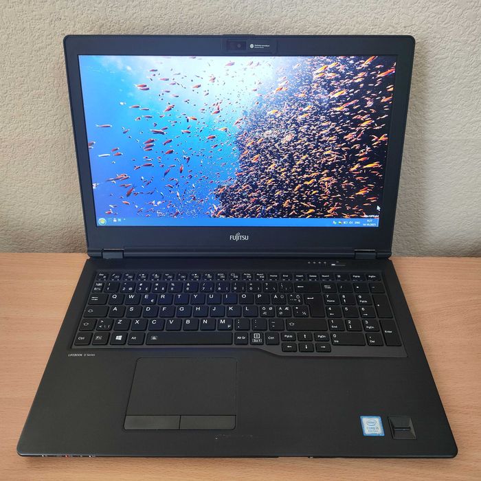 Для бізнесу Fujitsu Lifebook U758 15.6 FHD IPS i5-8250U/8GB/256SSD/UHD