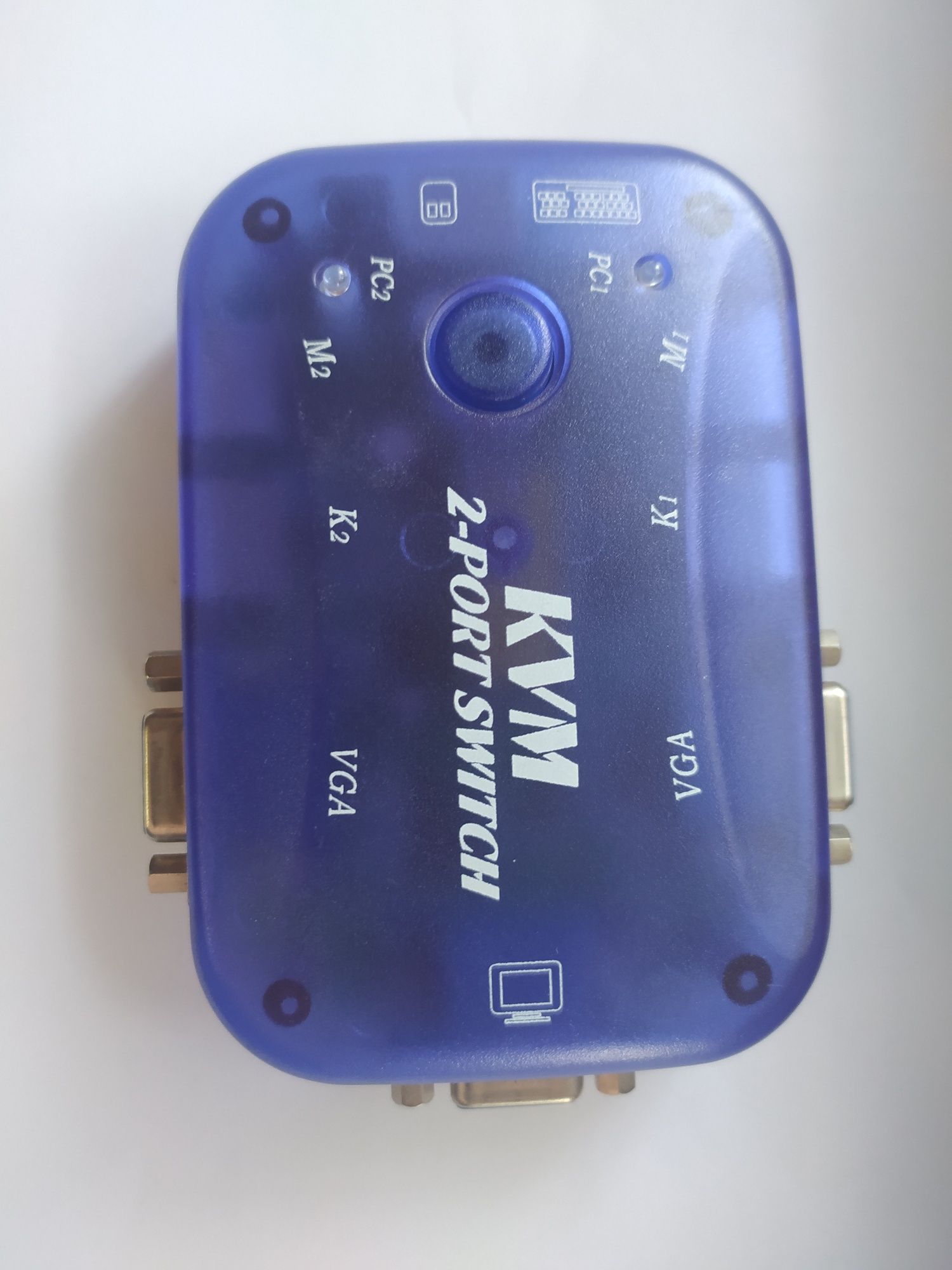 2 портовий KVM switch KVM-102
