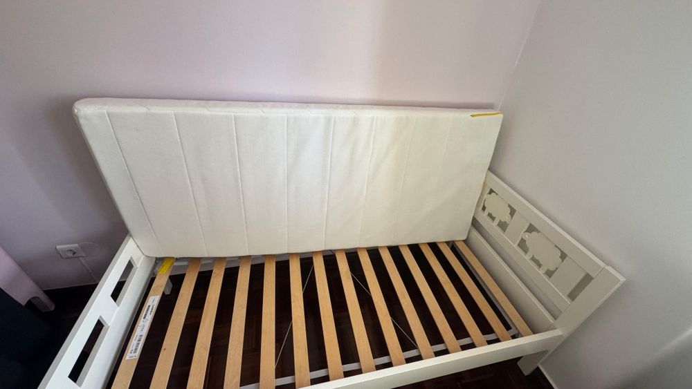 Cama Ikea Kritter e colchão