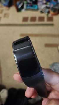 Фітнес-браслет Samsung Gear Fit2 Не Рабочие