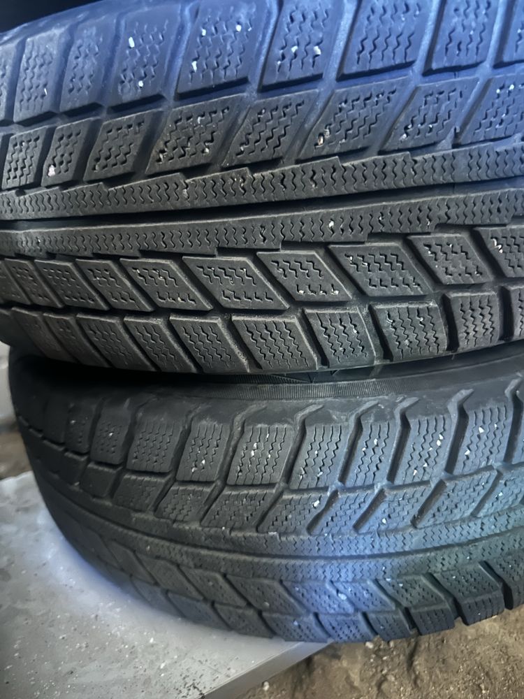 Колеса комплект зимові белшина 185/65 R14   20-22 рік