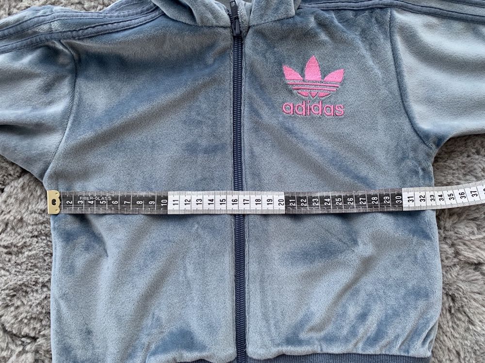 Adidas dres szary welurowy z kapturem roz  86
