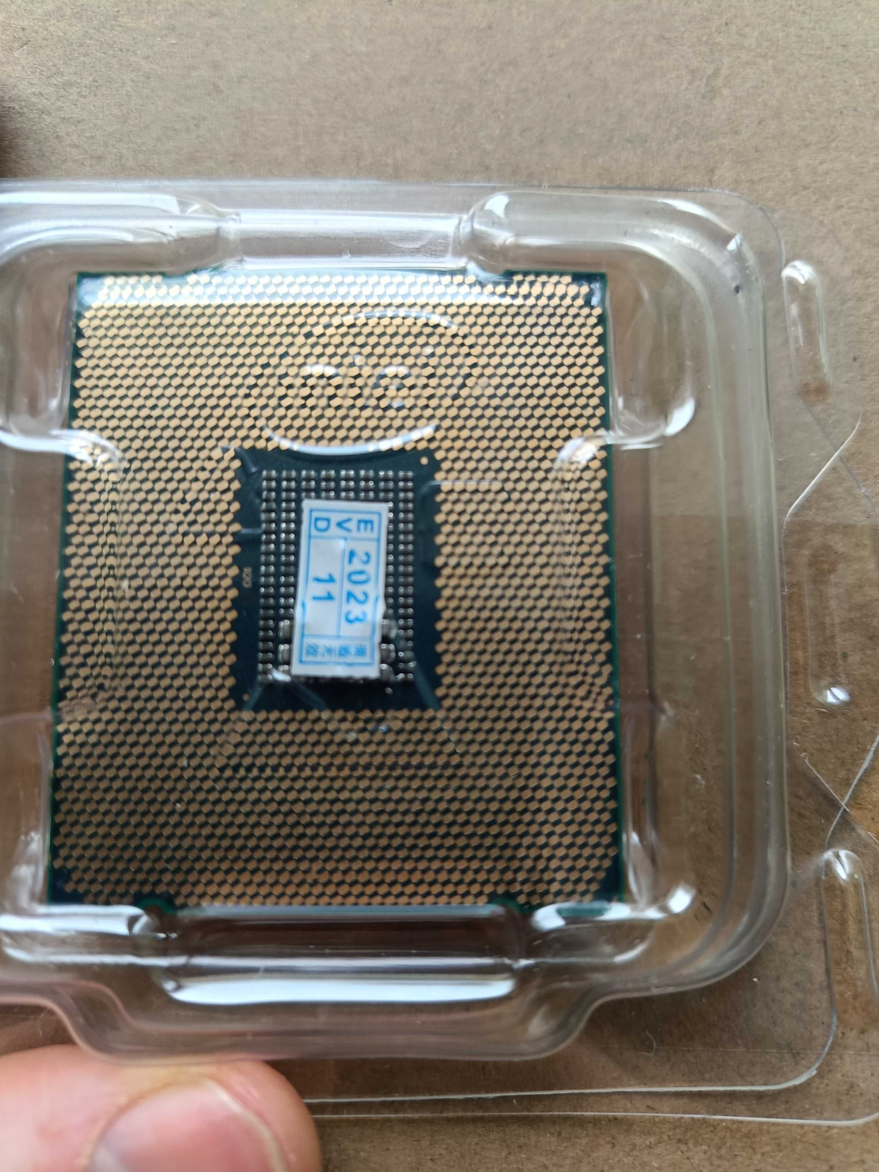 Процессор Intel Xeon E5 2650 v4 12 ядер 24 потока