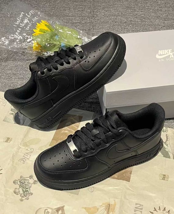 Buty meskie Mokasyny Nike_Air_Force_1_Low_Black_R. 41