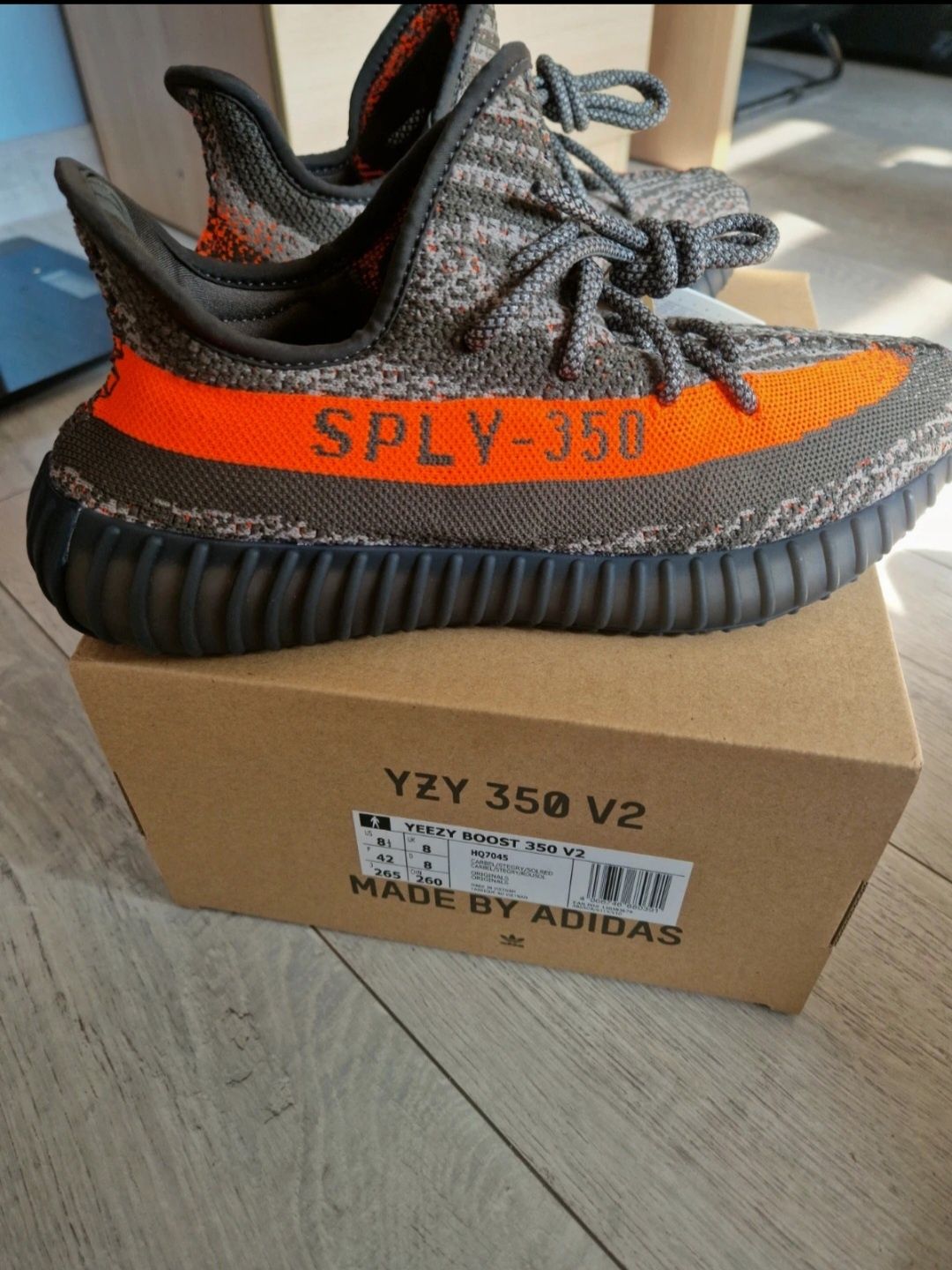 Yeezy 350 carbon beluga r.42