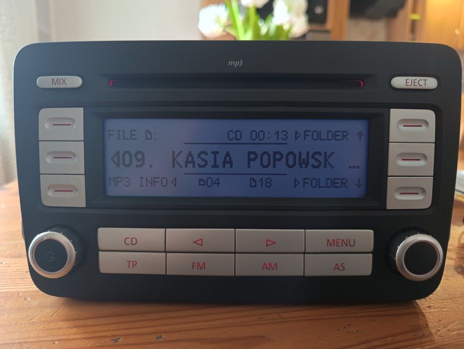 Radio VW RCD300 mp3 z kodem, 100% sprawne, Passat B6, Golf V, Jetta