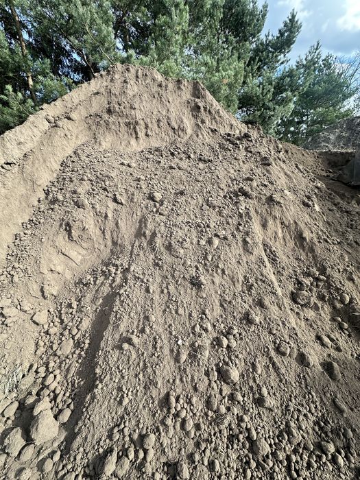 Ziemia humus do ogrodu CZYSTA z pola torf czarnoziem pod trawnik