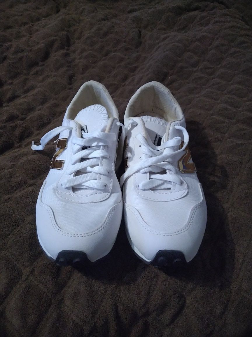 New balance damskie.