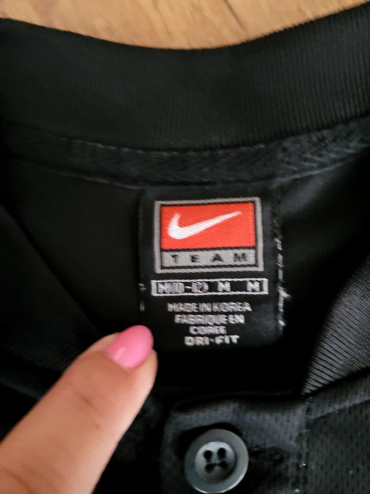 Czarna koszulka Nike Dri- fit 140/152 dla chłopca