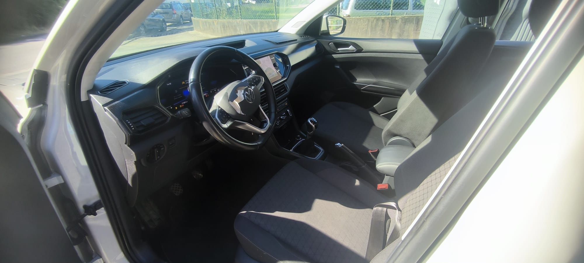VW T-CROSS salvado
