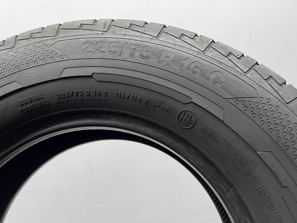2шт літо цешка 225/75/R16C 6,9мм Continental Conti Van Contact 100
