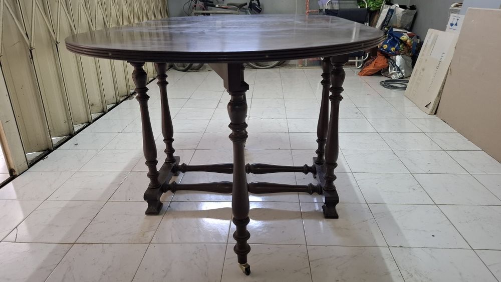 Mesa de jantar dobrável