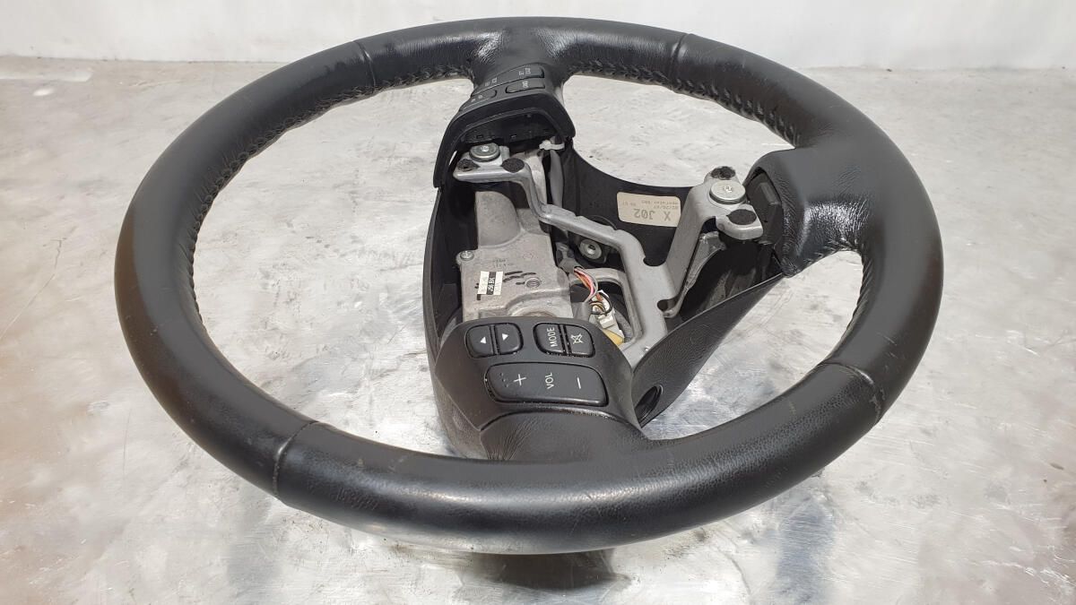 Руль с кнопками GP7A-32-980A02 Mazda 6 GG 2002-2006 разборка