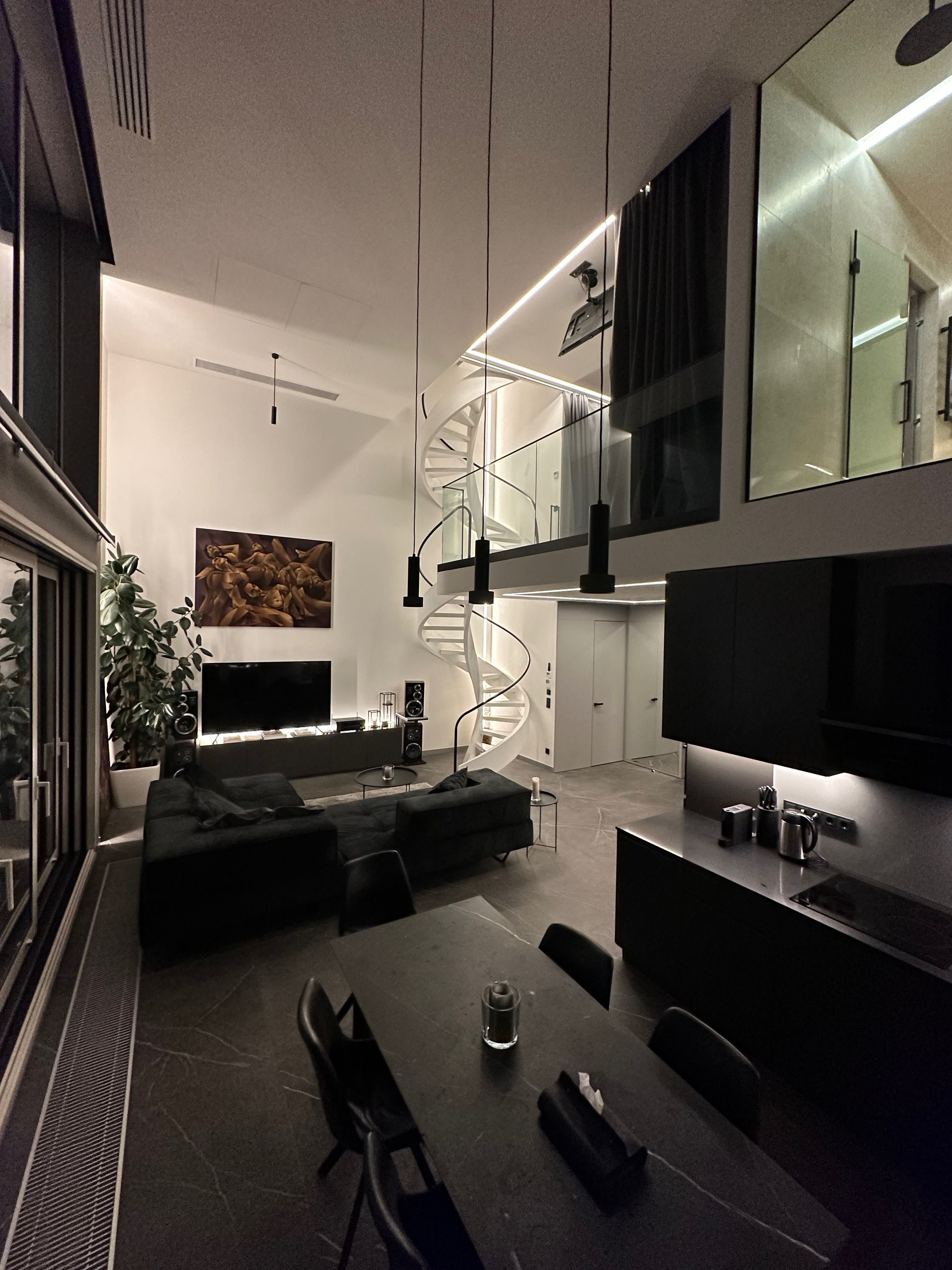 Пентхаус з руфтоп террасою / The.Penthouse.Kyiv