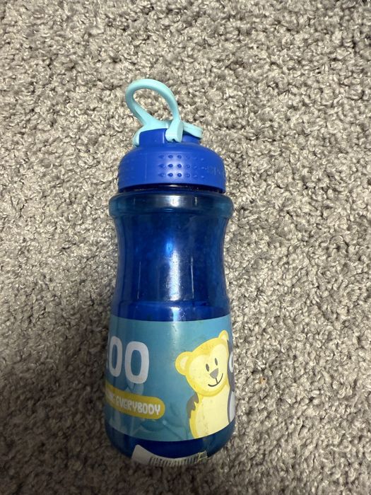 Продам бутылку для воды новая 500 мл