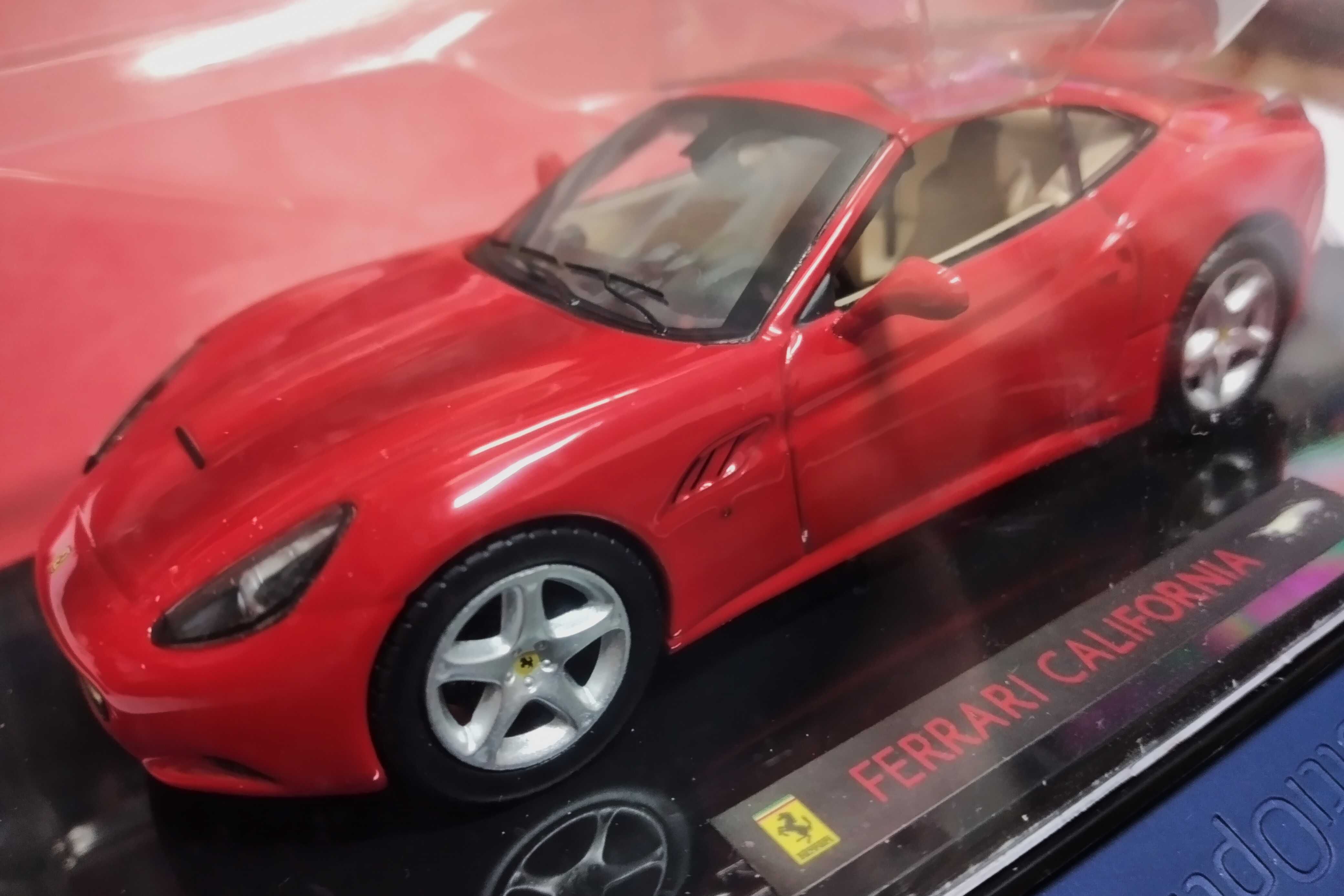 Miniatura Ferrari California 1:43 - Mattel Hot Wheels Elite