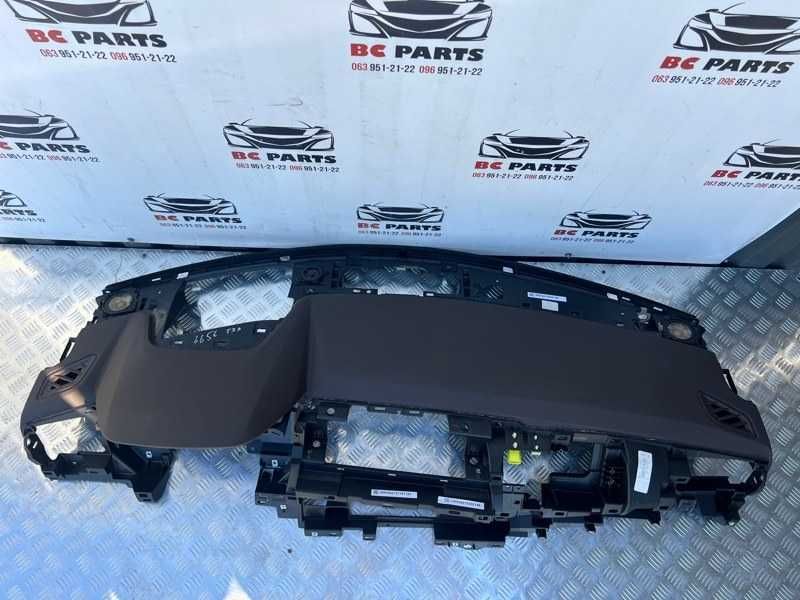 Торпедо Nissan Rogue T33 2020-2024 год