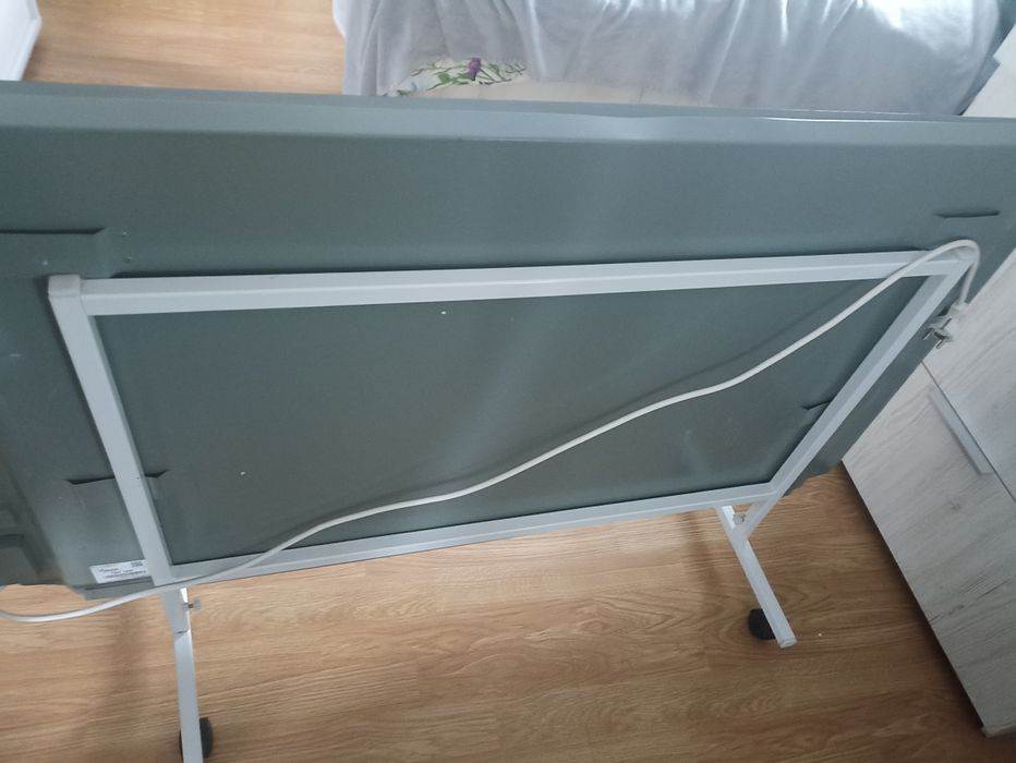 Керамічна опалювальна панель Venecia з терморегулятором