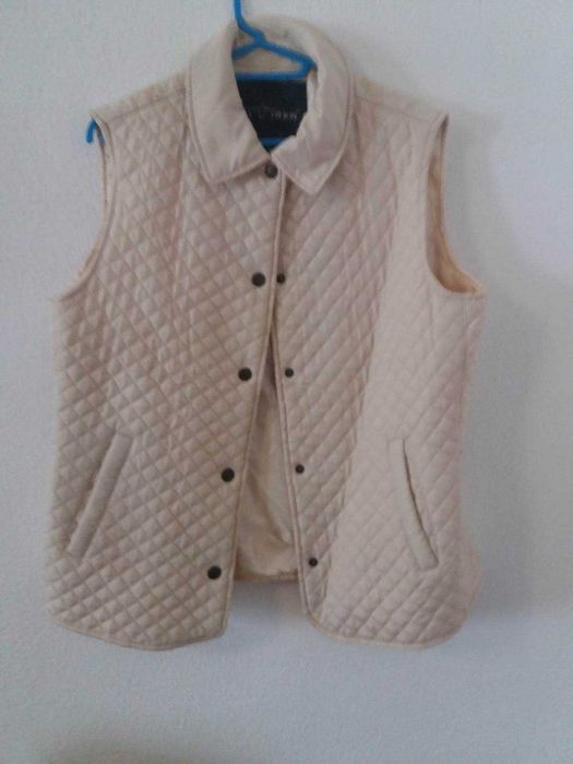 Blazer Preto e Beje  e Blusas de Senhora - por 3 euros cada