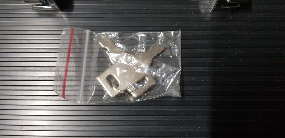 Caixa de arrumação para CD's/DVD's