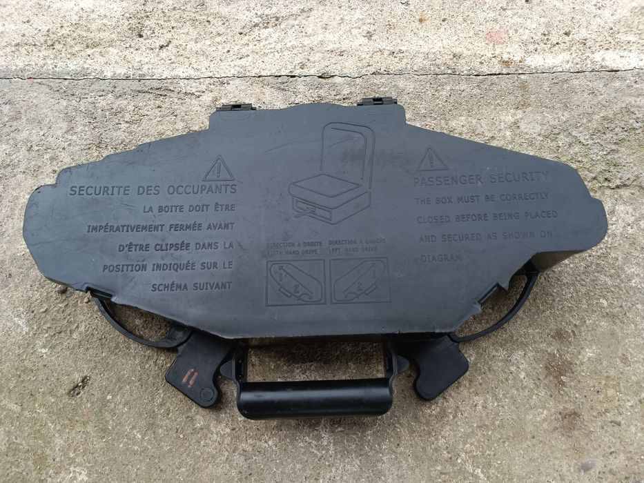 Продам оригінальний домкрат на Віваро Трафік Пpimacтap з 2001-2014pp