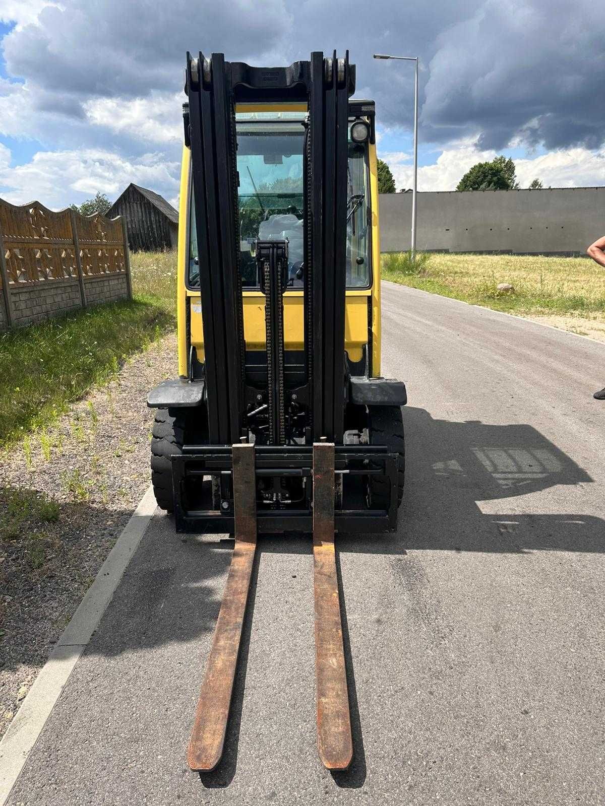 Wózek widłowy HYSTER H2.5FT LPG triplex przesuw kabina