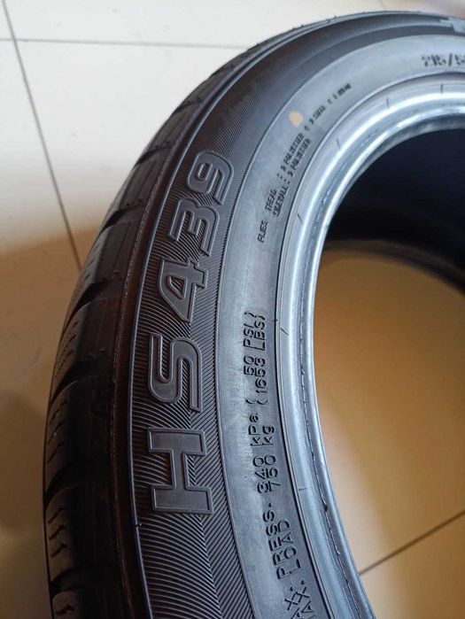 Пара шин б/у 215/55R17 98V Falken Eurowinter HS439