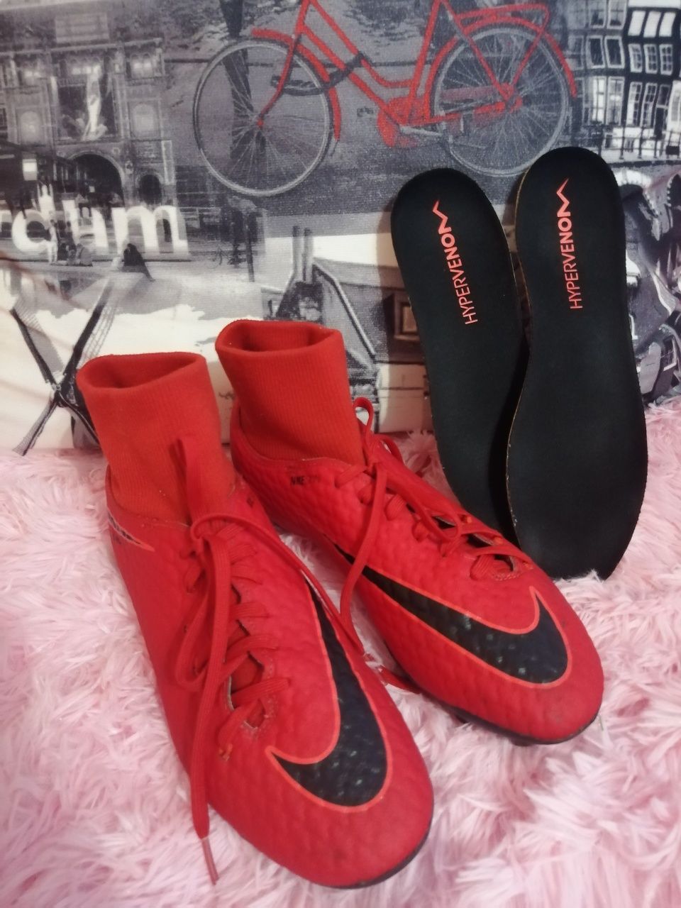 Копочки Nike Skin Hypervenom red
- Состояние 11 из 12
- Мо