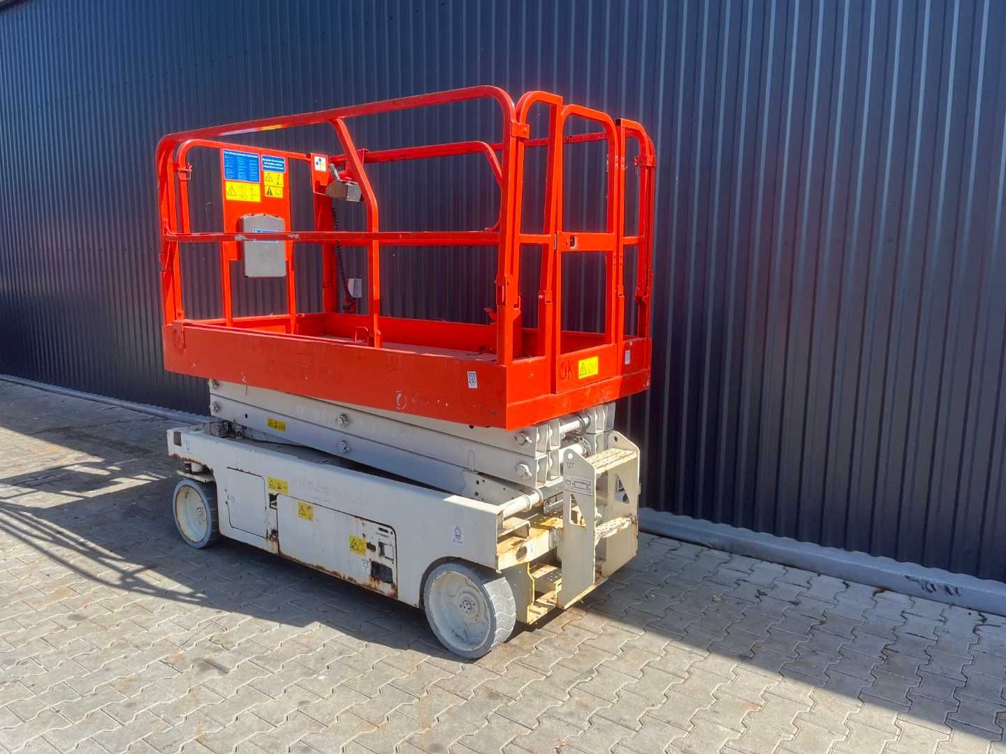 Podnośnik Nożycowy Genie GS 2046 ZWYŻKA 8,1 M TYLKO 616 H 2013 ROK