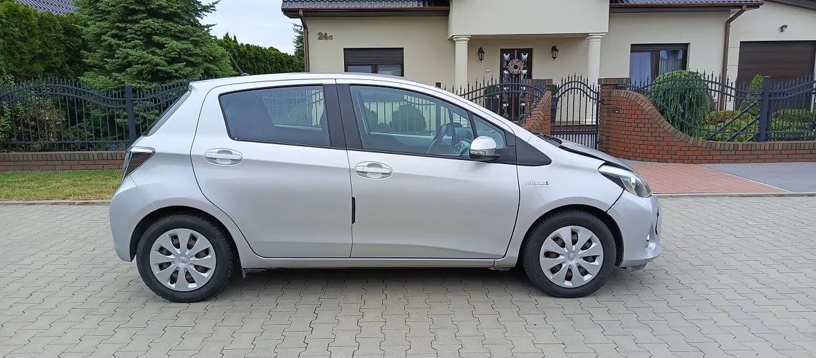 Toyota Yaris Toyota Yaris Hybrid 100 Dynamic! 1.5VVT-i Kamera! Klimatronic! Ledy!