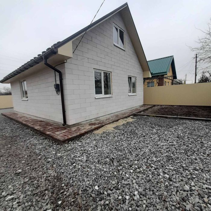 Продам новострой в городе