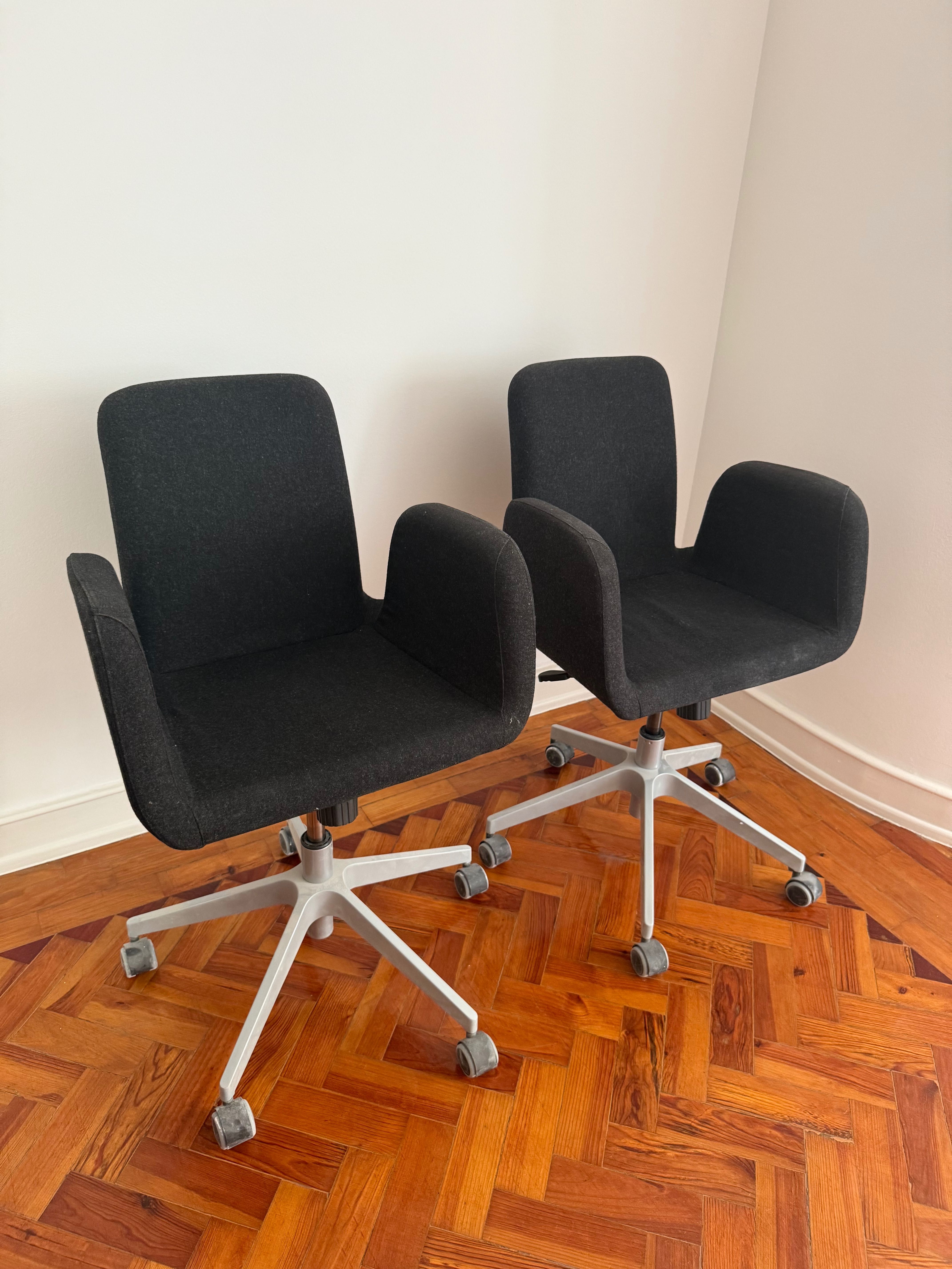 Conjunto de cadeiras de escritório IKEA