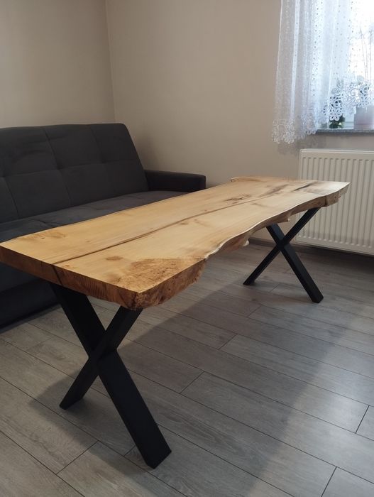 Stolik kawowy akacja