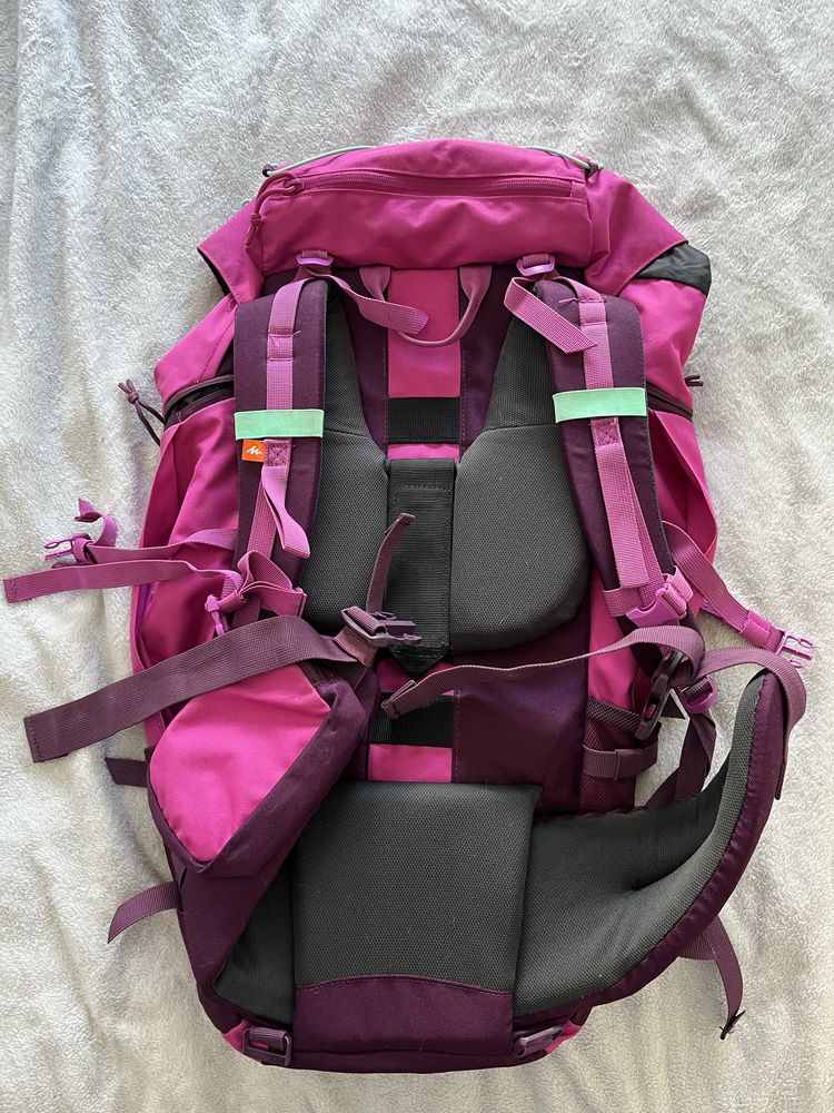 Mochila de Trekking ou Viagem - Mulher 50L