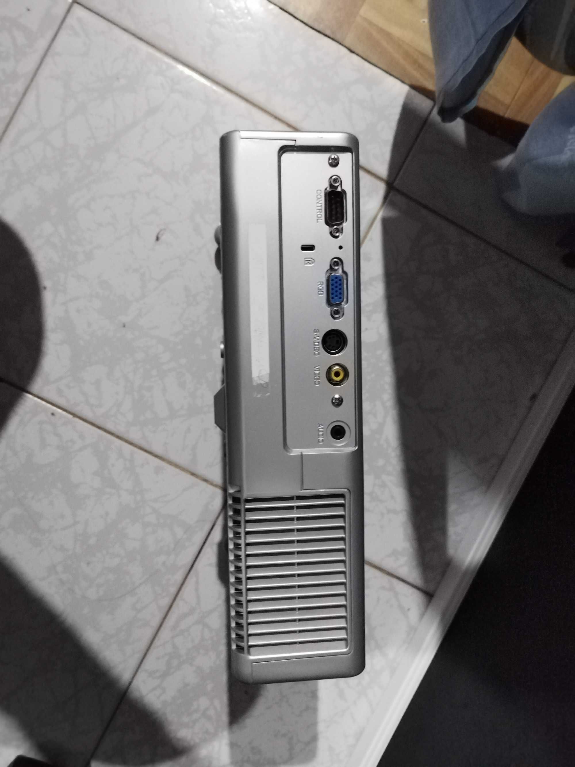 Projetor Hitachi
