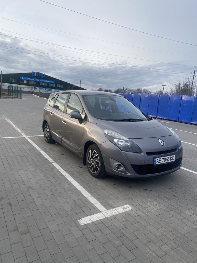 Срочно Renault Scenic 3