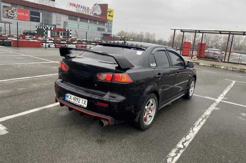 Продам Mitsubishi Lancer X