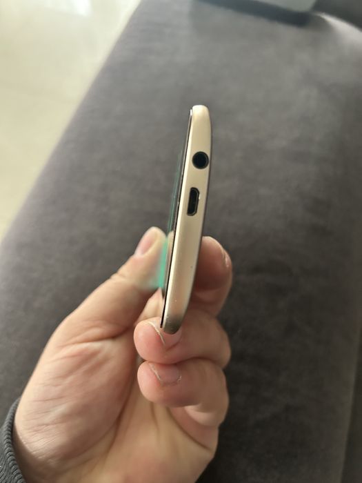 HTC one M8 stan idelany