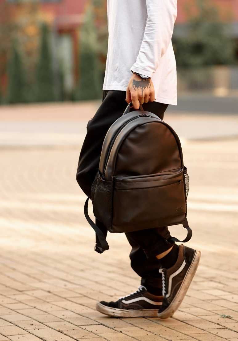 Черный рюкзак мужской городской, повседневный