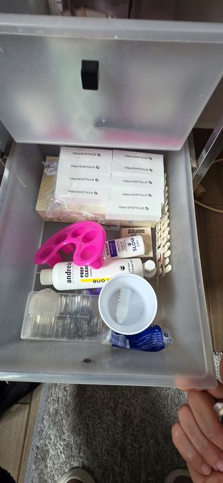 Mesa de estetica e todos acessorios