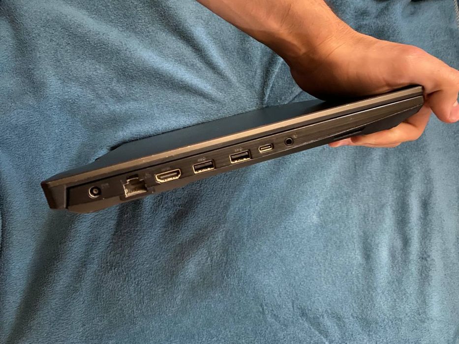 Asus TUF FX506H i5-11400H/RTX 3050 4Gb/озу 16Gb