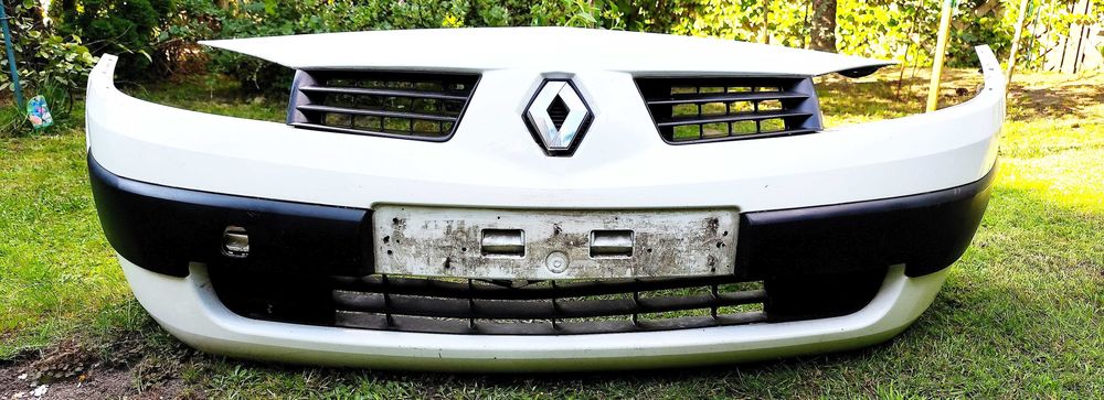 Zderzak przedni Renault Megane 2 przed lift biały 0V369