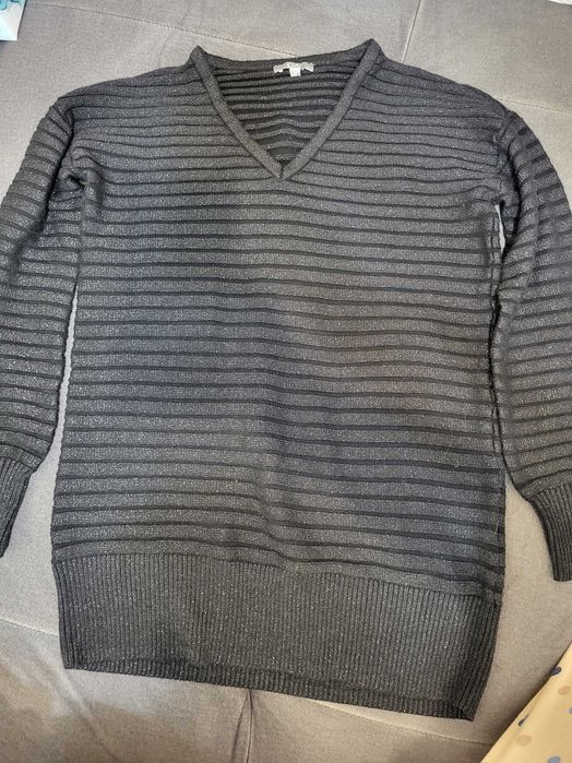 Sweter damski czarny ze srebrną nitką xs